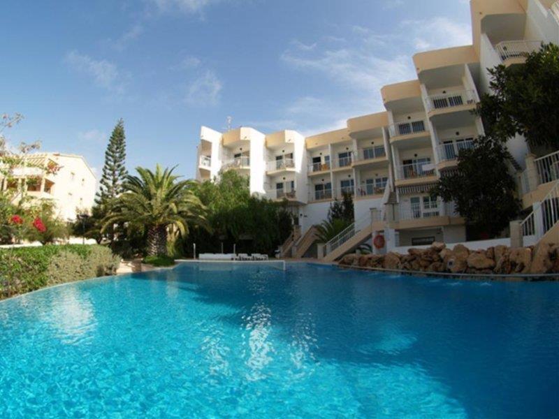Apartamentos Castaví Es Pujols Exterior foto